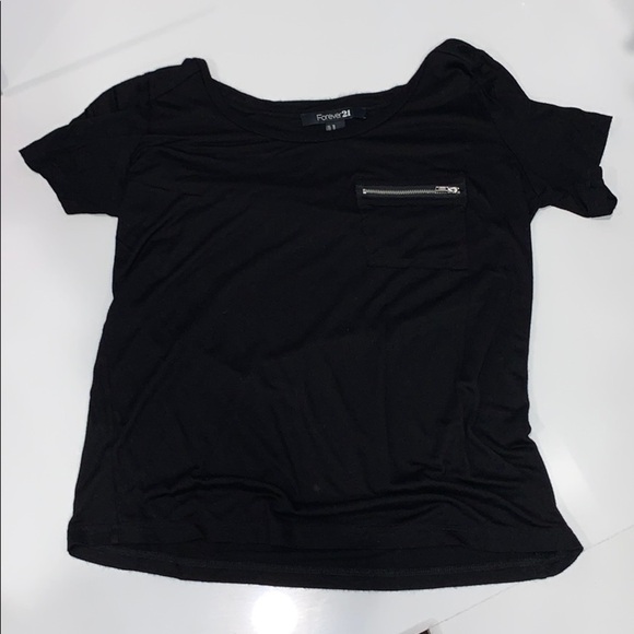 Forever 21 Tops - Black short sleeve tee